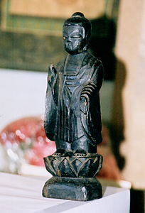 伝目定作　釈迦如来立像