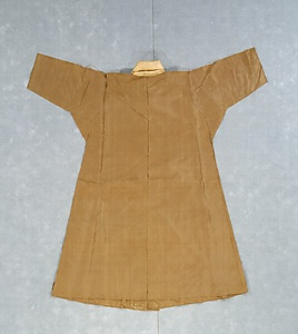 徳川家康御譲品　茶地海気具足下着（煤竹綾織・茶・襟浅黄綸子）/煤竹チョロケン下着