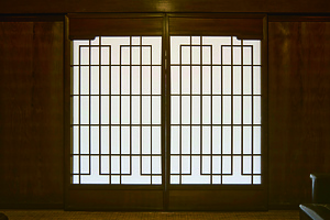銅御殿 大玄関 障子戸組子