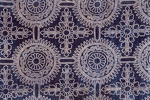 型染布　菊丸文