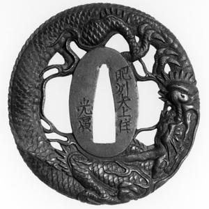 透鐔　龍文