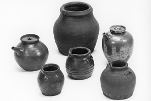 お歯黒壺　とび口