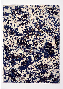 型染和紙　蝶に菊唐草文