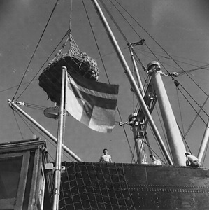 郵便物の沖積み(横浜港)