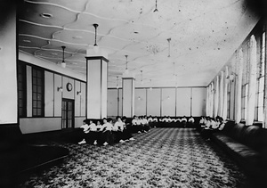 東京中央電信局女子休憩室