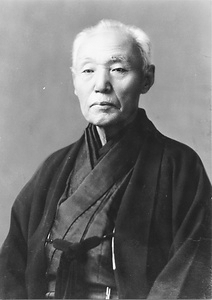 前島密翁の和服姿