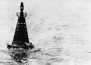 横浜港柱灯浮標