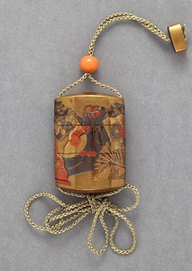 扇面散蒔絵印籠