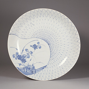 染付 網目草花文 皿