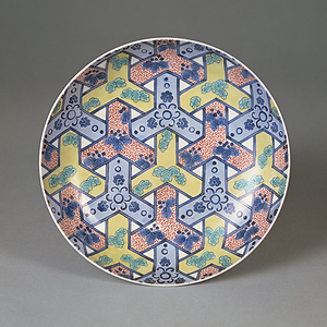 色絵 毘沙門亀甲文 皿