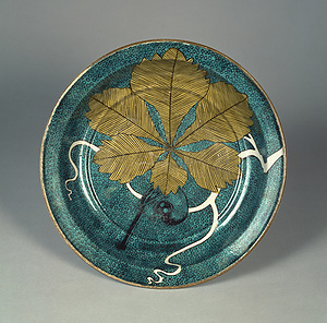 色絵 柏樹鳥文 皿