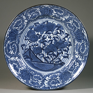 染付 菊牡丹文 皿
