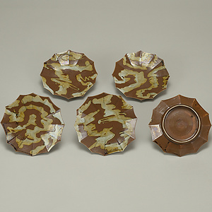 銹釉 雲文 変形皿