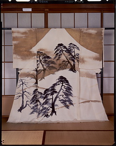 六代目菊五郎　御所五郎蔵舞台衣装（未完）