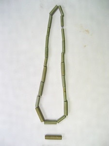 馬場平古墳出土碧玉製管玉