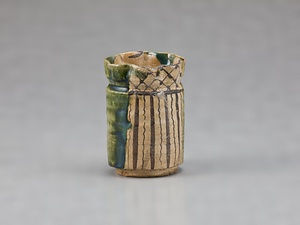 織部輪花筒向付