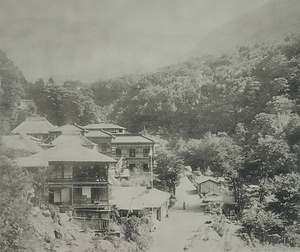 新道開通直後の木賀温泉（『The Hakone District』）