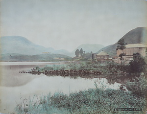 箱根宿湖岸から元箱根方面遠望（E100 HAKONE LAKE）