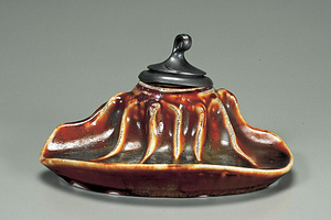 植物形インキ壺