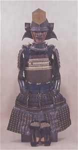 紺糸威胸白鳳凰文二枚胴具足