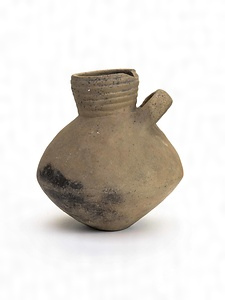 唐古・鍵遺跡　水差形土器