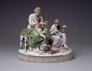 色絵置物「縛られた愛」