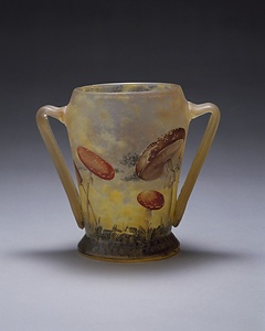 きのこ文双耳花器