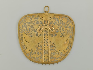 金銅迦陵頻伽文華鬘（模造）