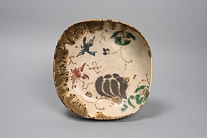 色絵有織文四方鉢