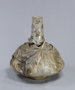 銀彩八ツ手葉花瓶