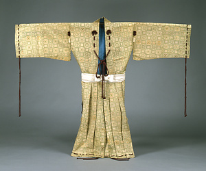 鎧直垂 白地蜀江文錦