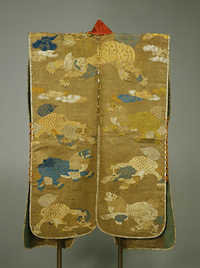 陣羽織 淡茶地獅子模様