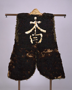 陣羽織 黒鳥毛「太白」文字模様