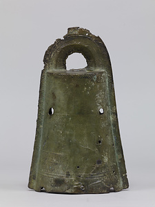 外縁付鈕式銅鐸