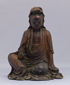 観音菩薩坐像