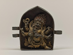 六臂マハーカーラ立像