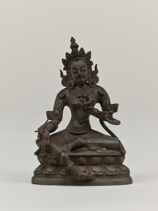 緑色ターラー菩薩坐像