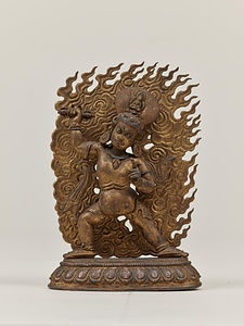 金剛手菩薩立像