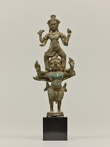 ヴィシュヌとガルダ像