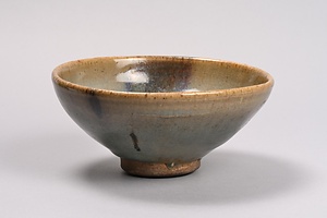 澱青釉紫紅斑鉢