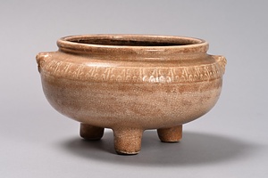 白磁印花文双耳香炉