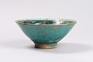 翡翠釉黒花花弁文鉢