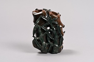 鳴鳳彫瑪瑙花挿