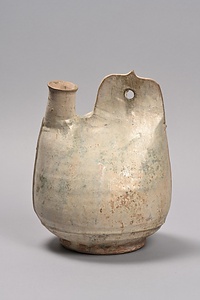 緑釉皮嚢壺