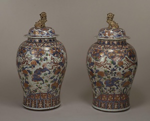 五彩花鳥文大壺