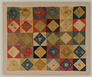 打敷 五彩緞子縫合せ草花文様編繡