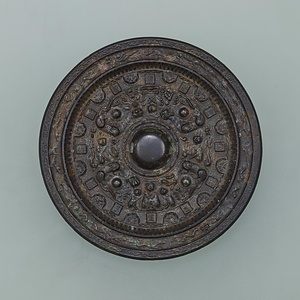 画文帯対置式神獣鏡