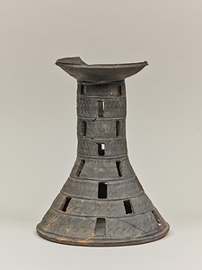 筒形器台