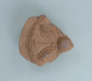 平壌守岩蓮花文鐙瓦