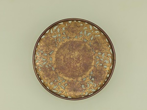 金銅蓮華唐草文透彫華籠